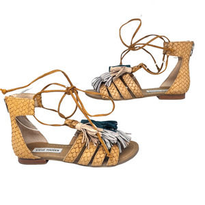 Steve Madden Sandals 5.5 Tan Blue Strappy Gladiator Tassel Boho Bohemian Ankle